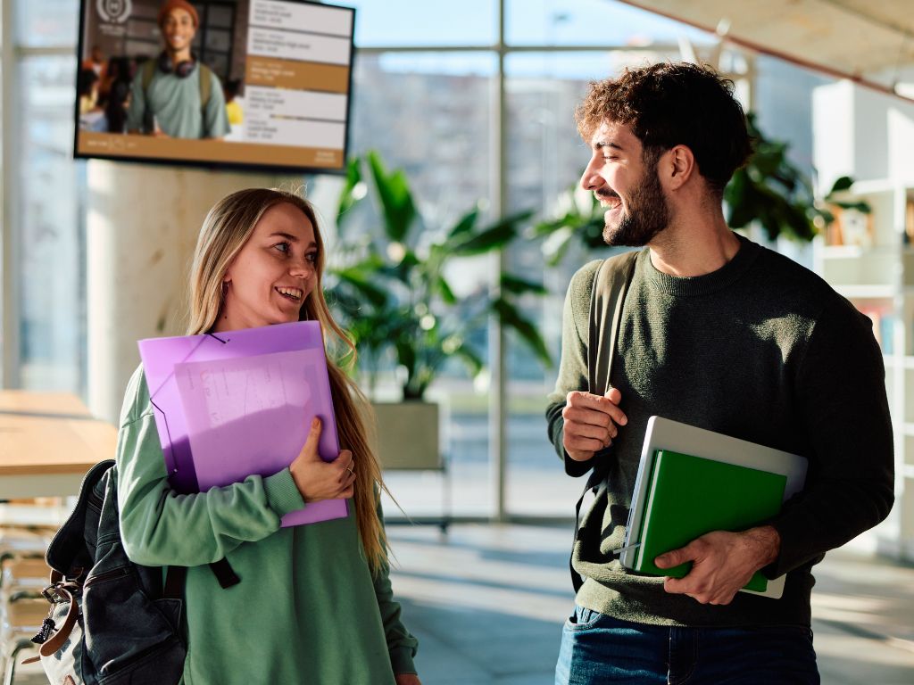 Informez élèves, étudiants et visiteurs.